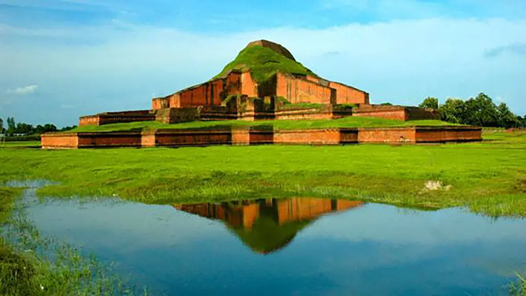 Sompur Mahavihara ( সোমপুর মহাবিহার )